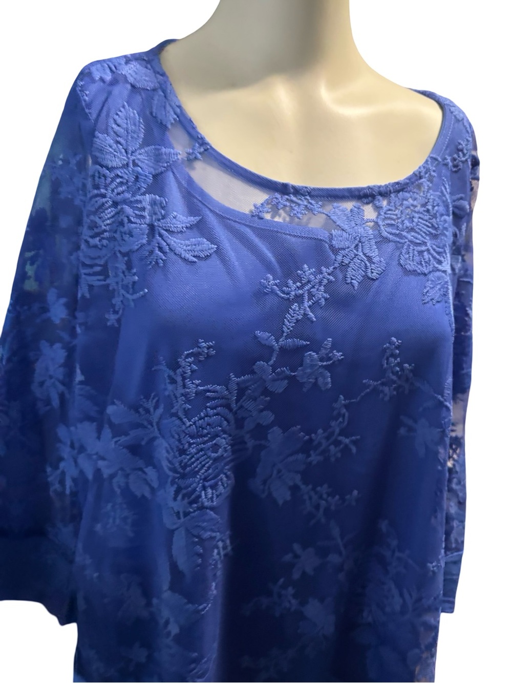 2pc. , Nina  Leonard Royal Blue Embroidered Cropped pants and blouse
